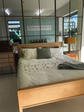 Load image into Gallery viewer, Amalia 5-piece Duvet Set